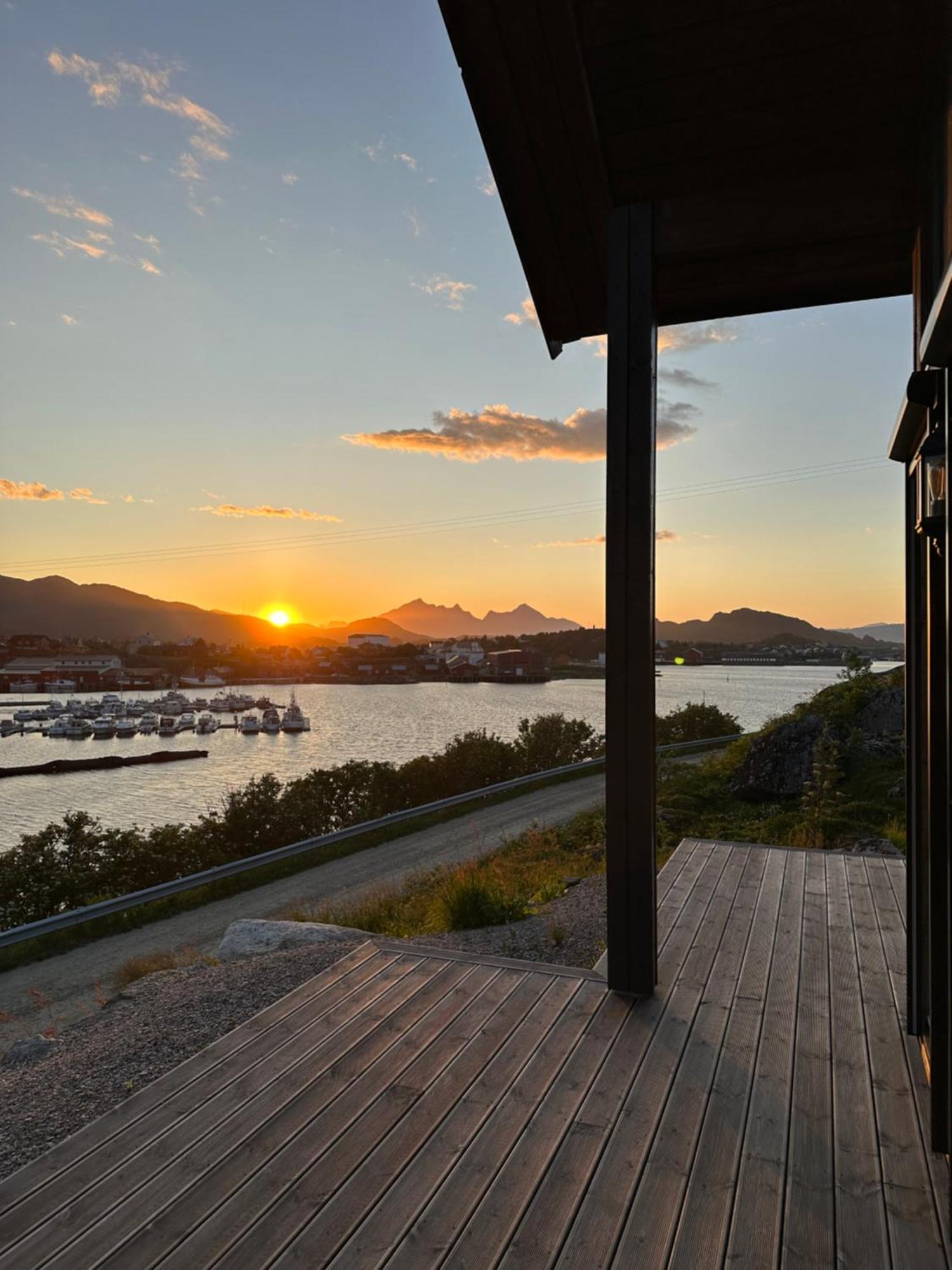 Superior Cabin Ballstad Lofoten Eksteriør billede