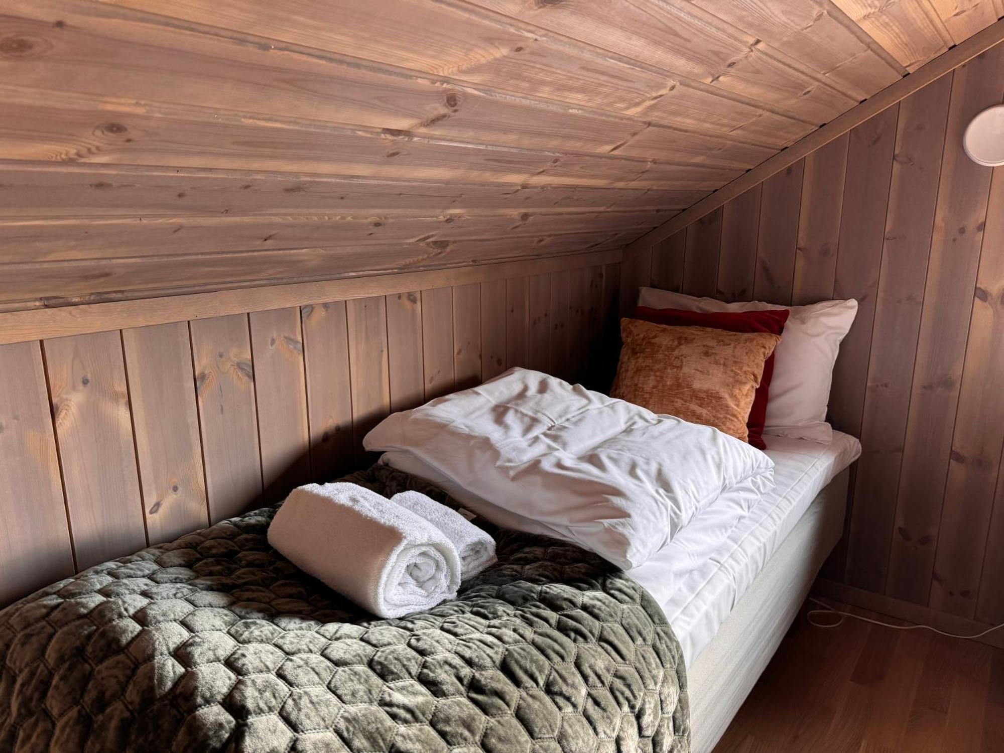 Superior Cabin Ballstad Lofoten Eksteriør billede