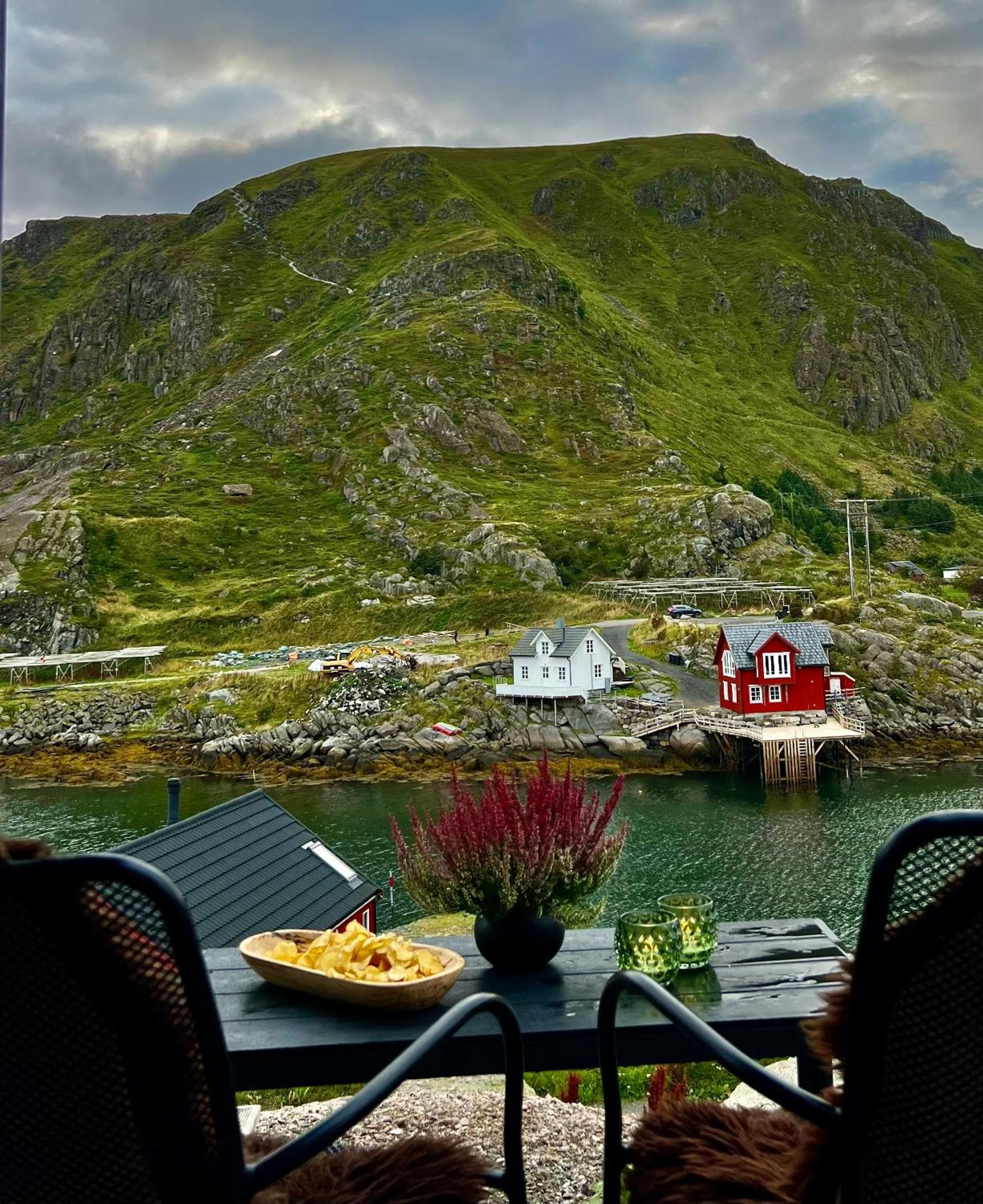 Superior Cabin Ballstad Lofoten Eksteriør billede