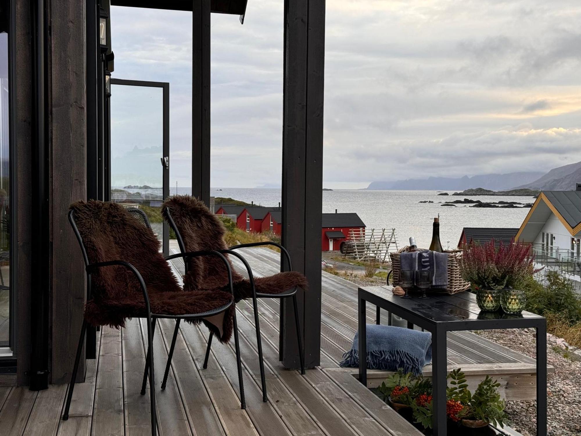 Superior Cabin Ballstad Lofoten Eksteriør billede