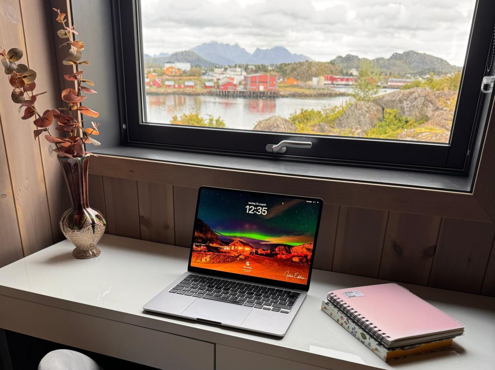 Superior Cabin Ballstad Lofoten Eksteriør billede